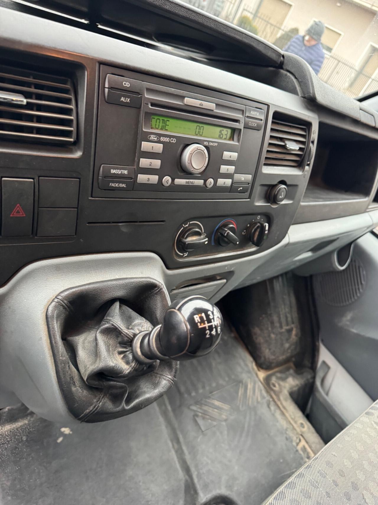 Ford Transit Ribltabile