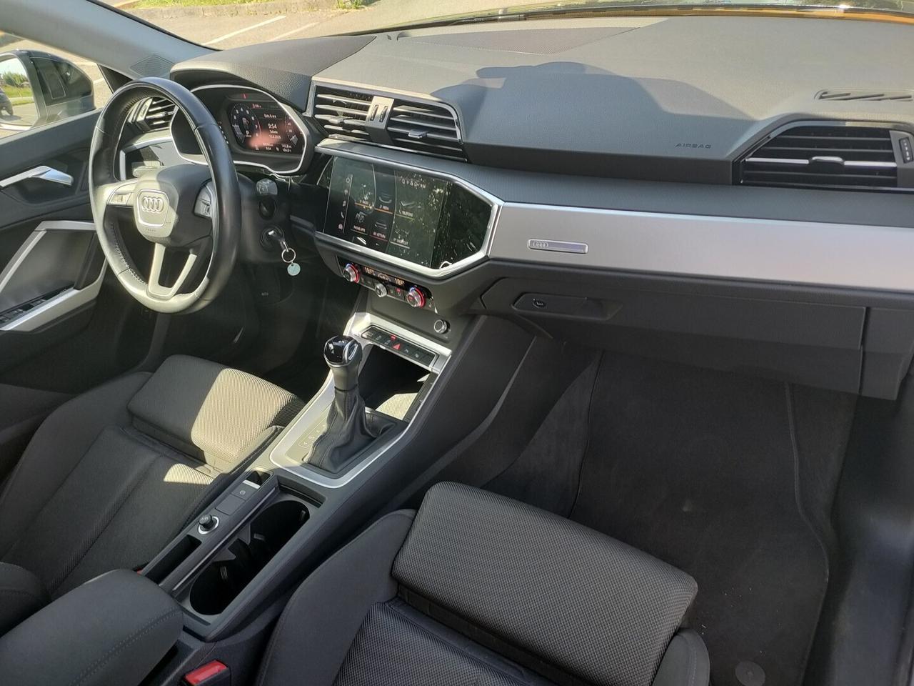 AUDI Q3 Sportback 35 1.5 tfsi mhev S line Edition