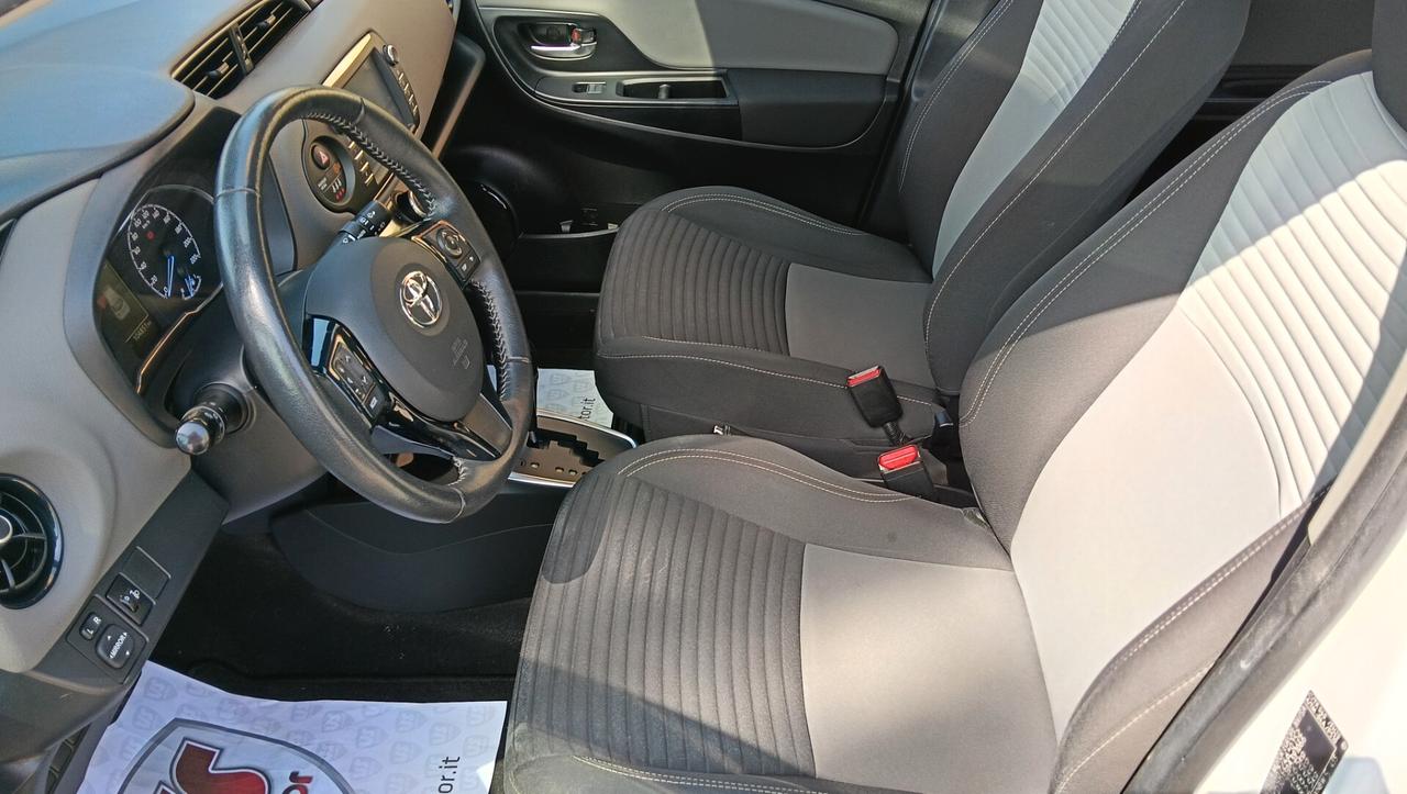 TOYOTA YARIS 1.5 HYBRID AUTO-PREZZO PROMO!