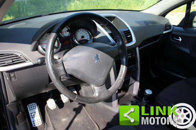 PEUGEOT 207 1.6 HDi 110CV CC Féline