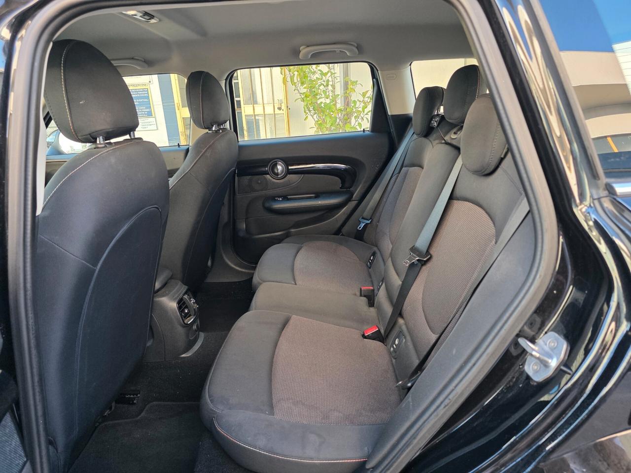 Mini One Clubman 1.5 D Hype km veri