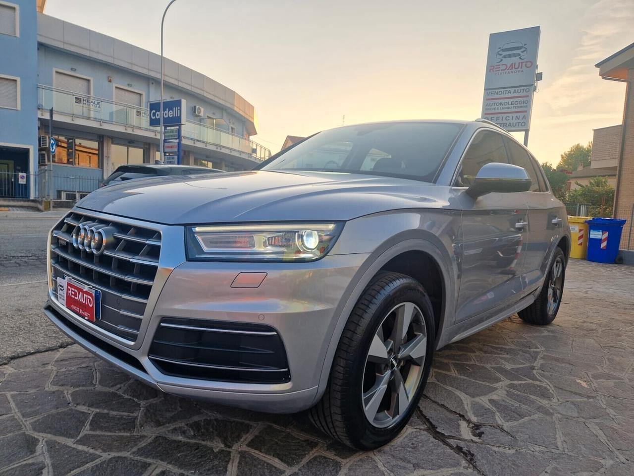 Audi Q5 40 TDI 204 CV quattro S tronic Business Sport