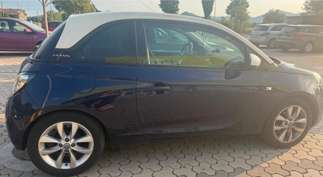 Opel Adam 1.2b 70cv