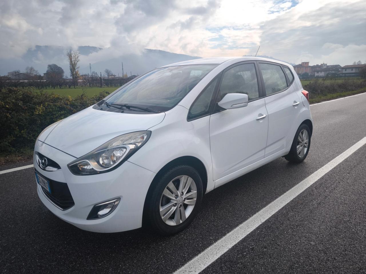 HYUNDAI IX20 1,4 BENZINA-KM 90000-OK NEOPAT.