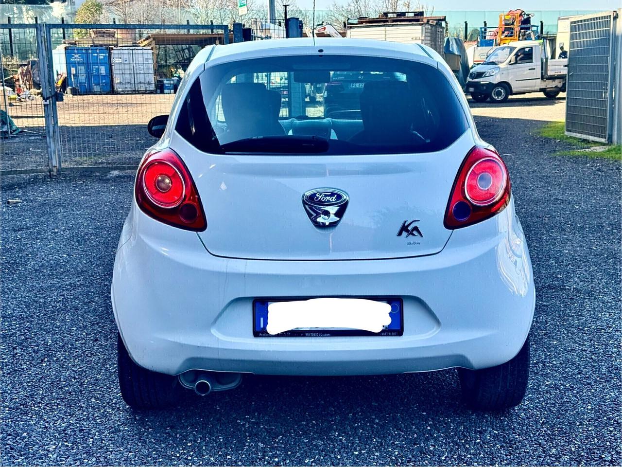 Ford Ka 1.2 8V 69CV Titanium Neopatentati 2014