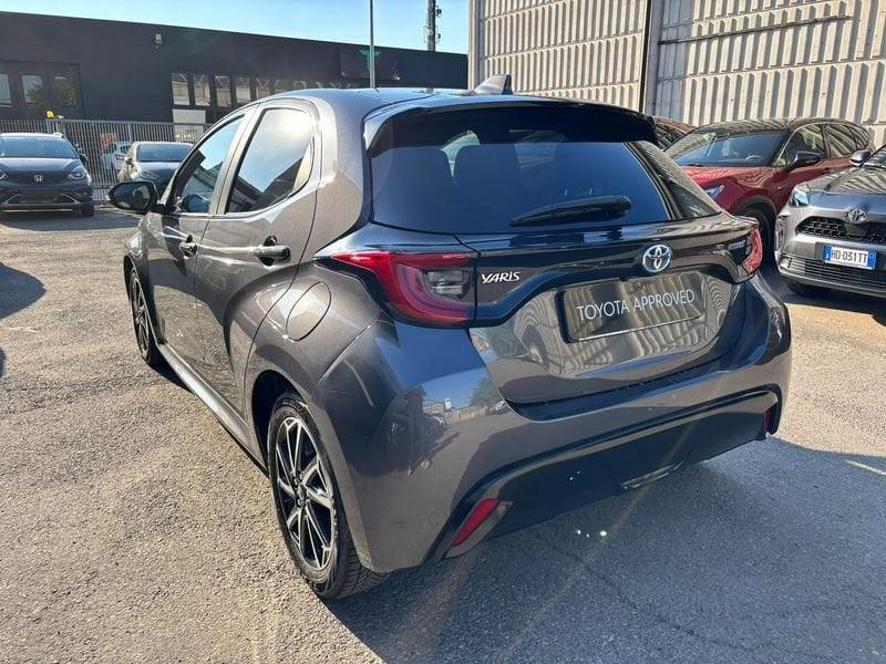 Toyota Yaris Hybrid Lounge MY22
