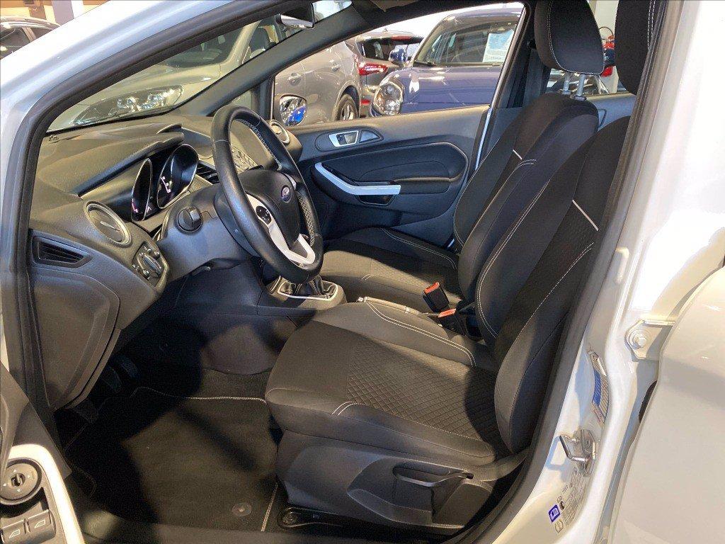 FORD Fiesta 5p 1.4 Black&White Gpl 95cv del 2017