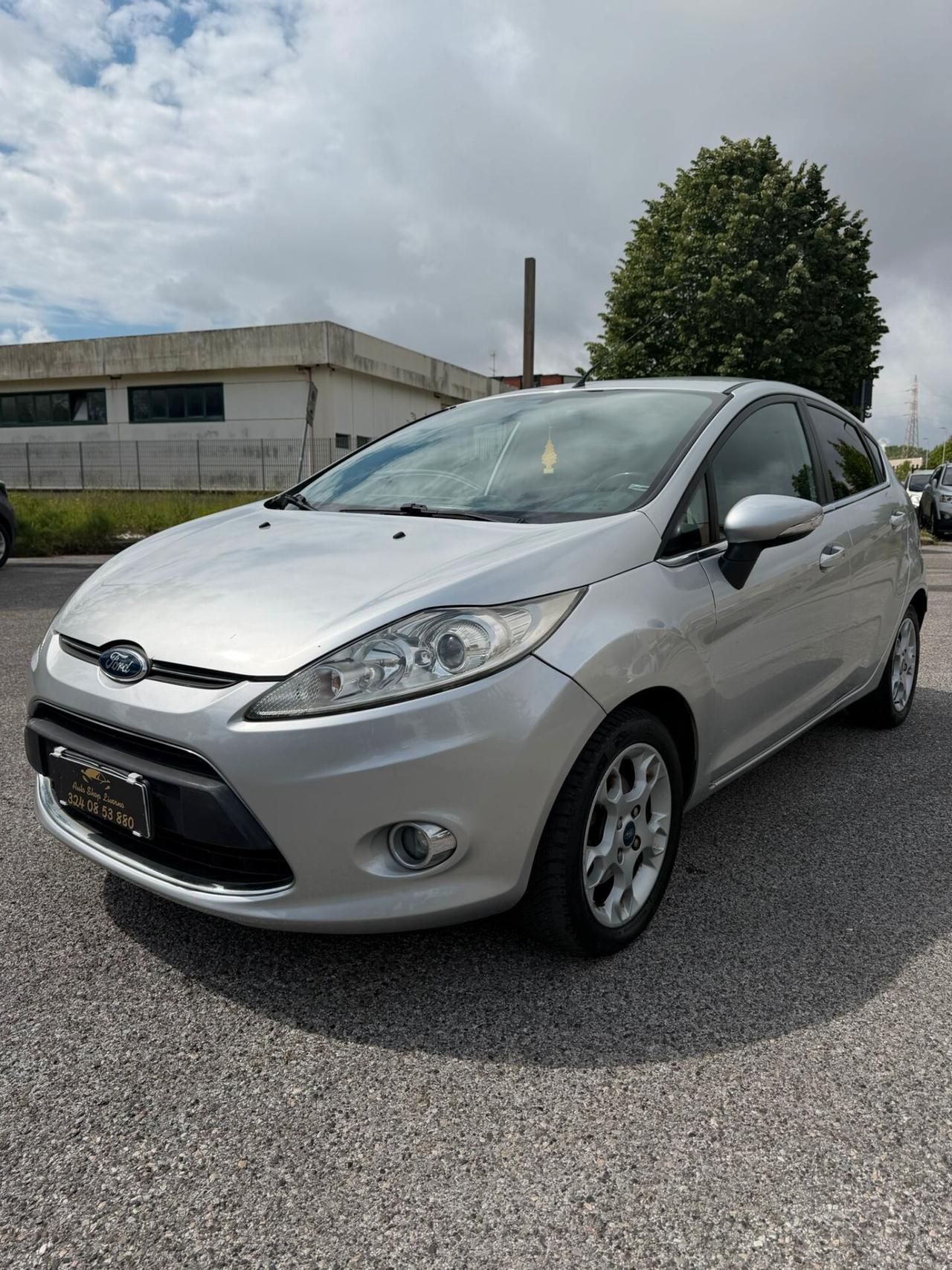 Ford Fiesta 1.2 82 CV 5 porte Titanium
