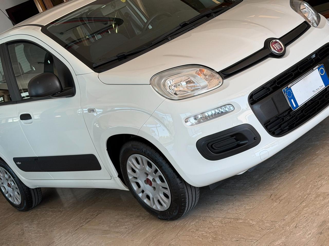 Fiat Panda 1.2 69cv. EASY (Kit 5° posto)