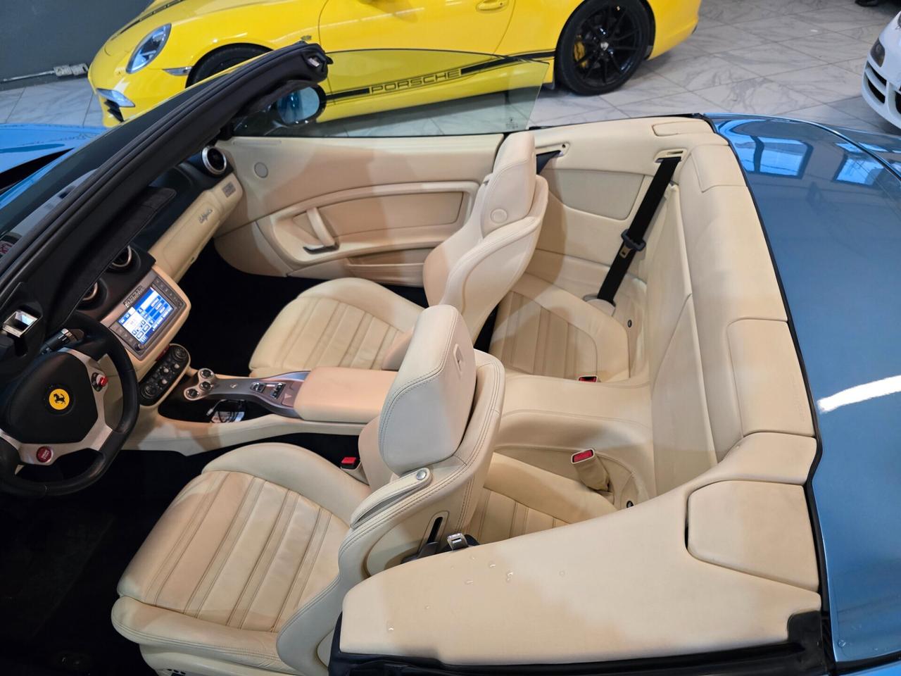 Ferrari California DCT - Permute