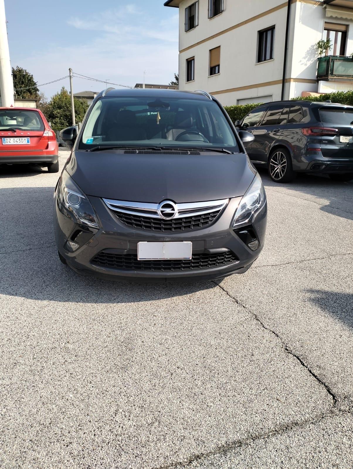 Opel Zafira Tourer 1.4 Turbo 140CV GPL Cosmo