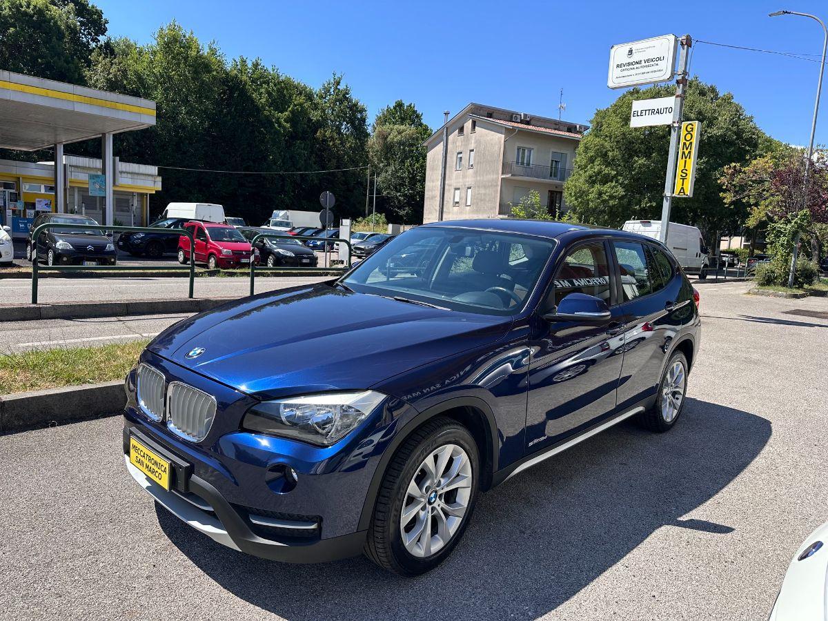 BMW - X1 - sDrive18d X Line