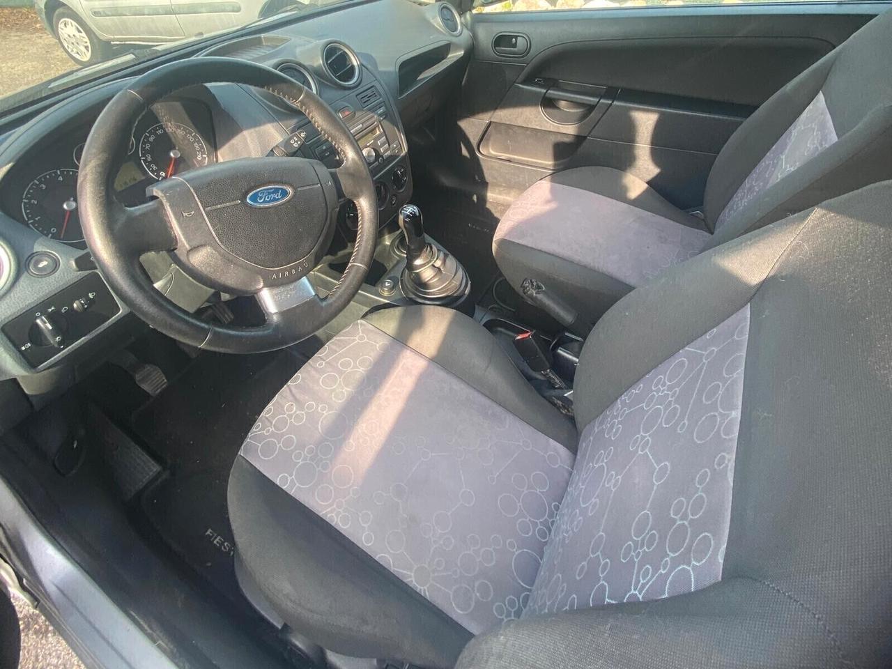 Ford Fiesta 1.2 16V 3p. Ghia