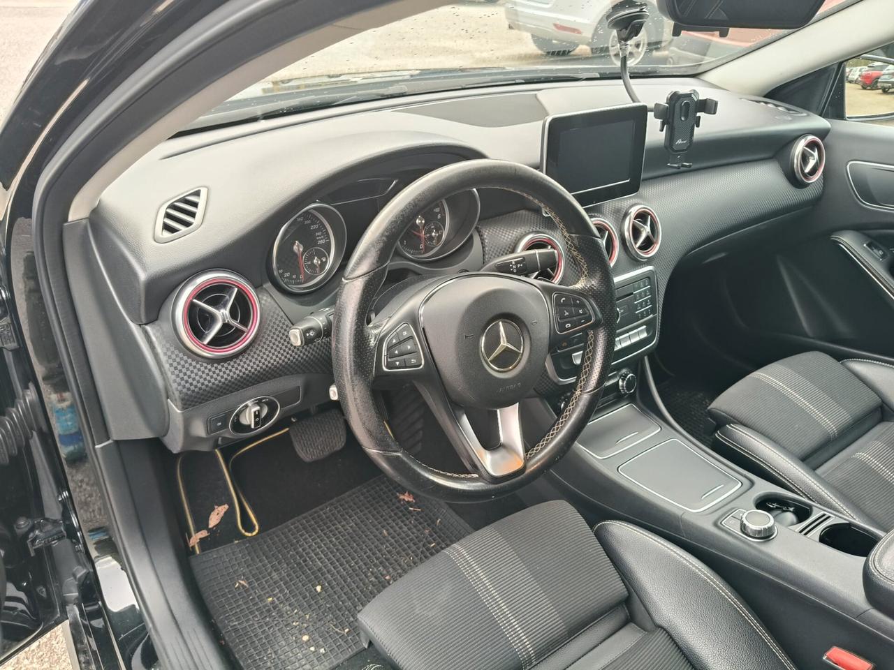 Mercedes-benz A 180 d Automatic Sport