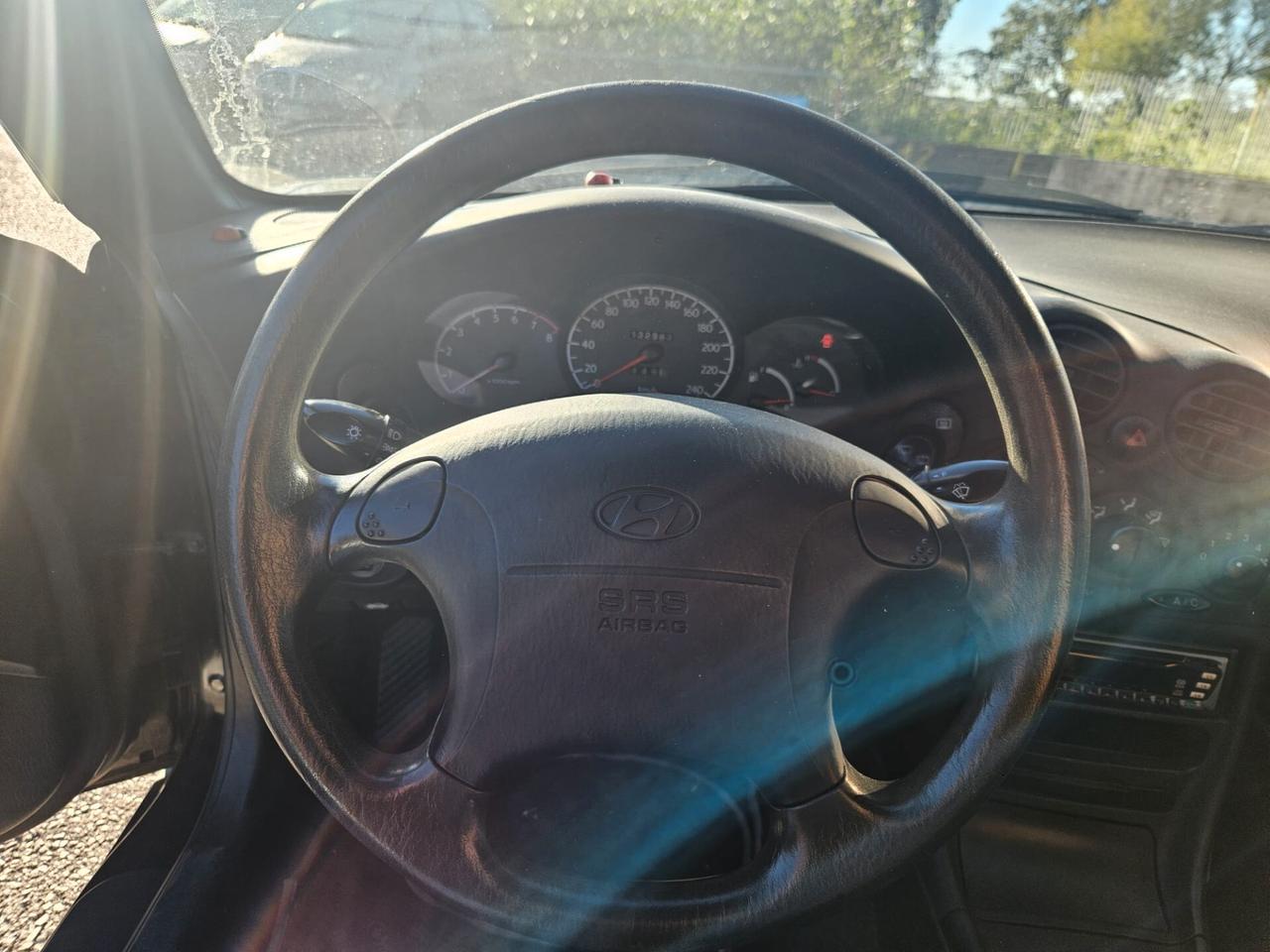 Hyundai Coupe 1.6i 16V cat Air