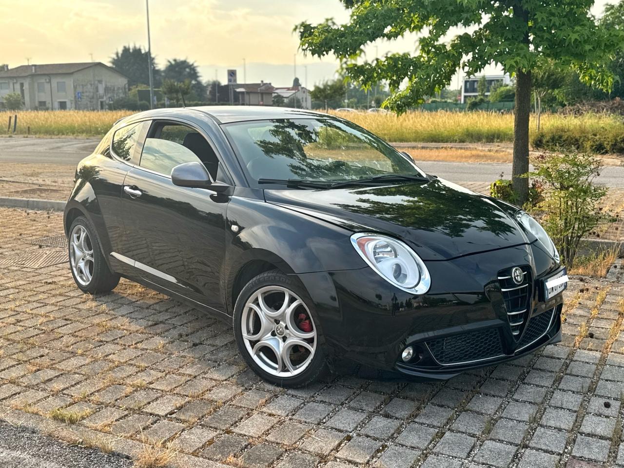 Alfa Romeo MiTo 1.4 T 120 CV Distinctive Sport Pack