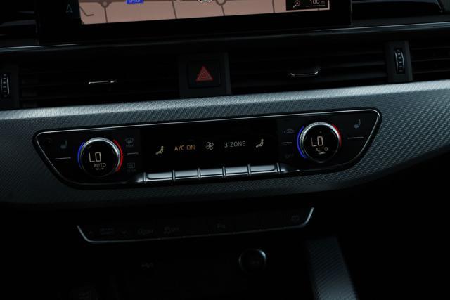 AUDI RS4 Avant