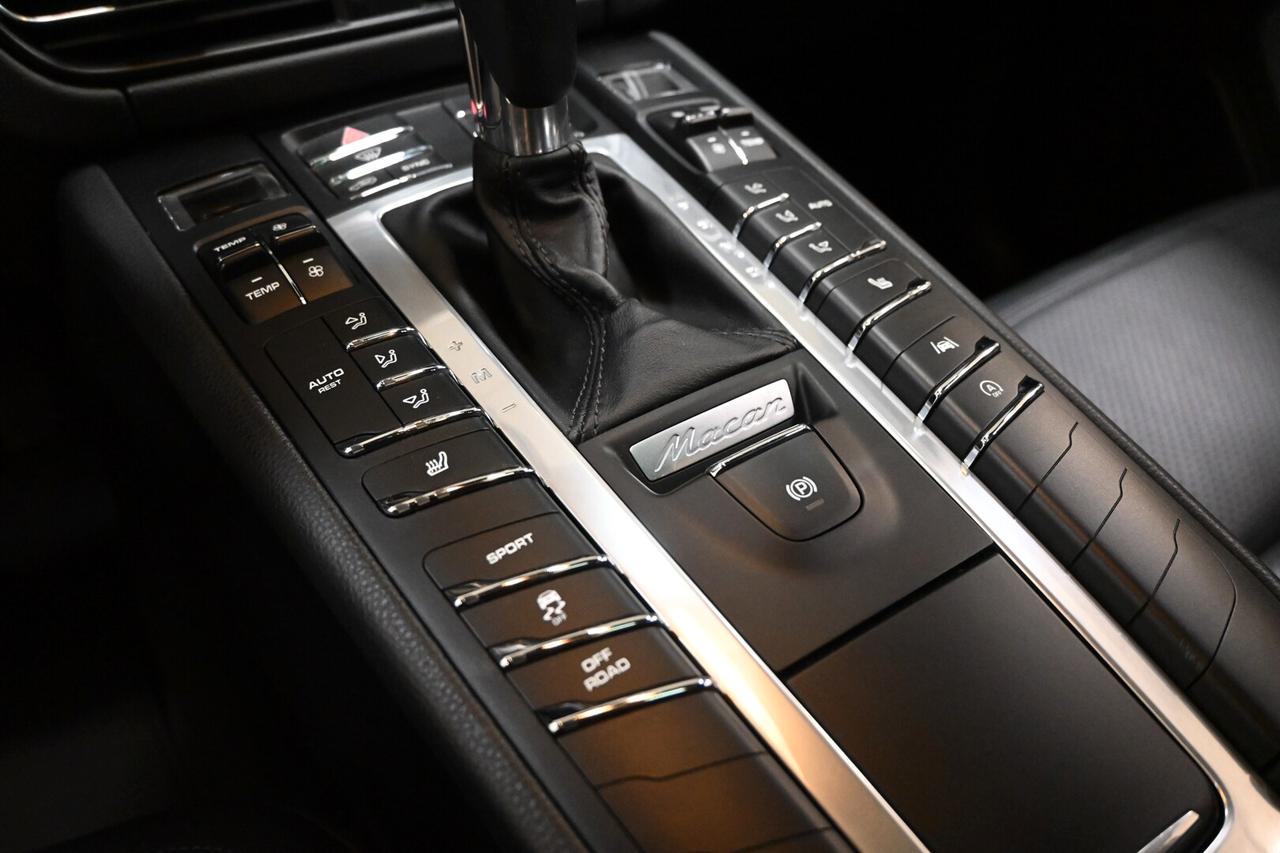 PORSCHE Macan 1ªs. '13-'25 Macan 2.0