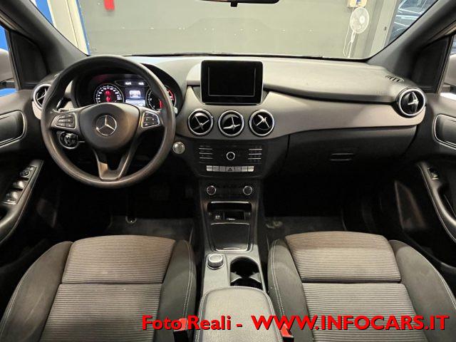 MERCEDES-BENZ B 180 d Automatic Business Iva Esposta