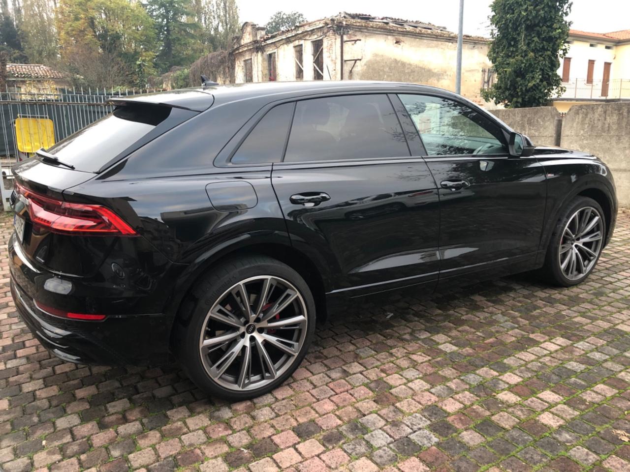 Audi Q8 50 TDI 286 CV quattro tiptronic Sport