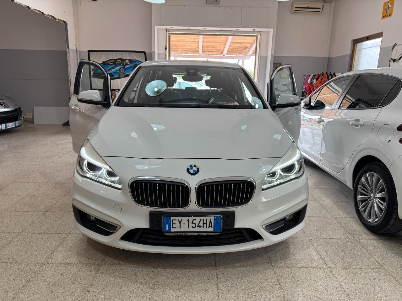 Bmw 2er Active Tourer 218d Active Tourer Luxury TETTO-PELLE-XENON