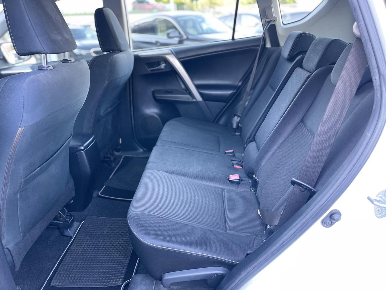 Toyota RAV 4 2.0 Diesel 124CV E5 - 2013
