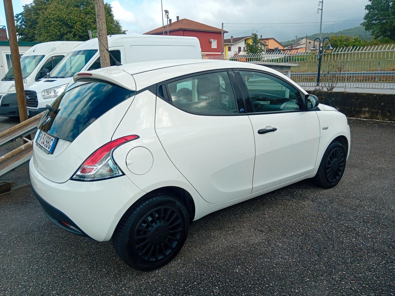 Lancia Ypsilon 1.2 69 CV 5 P. Elefantino Blu 2019