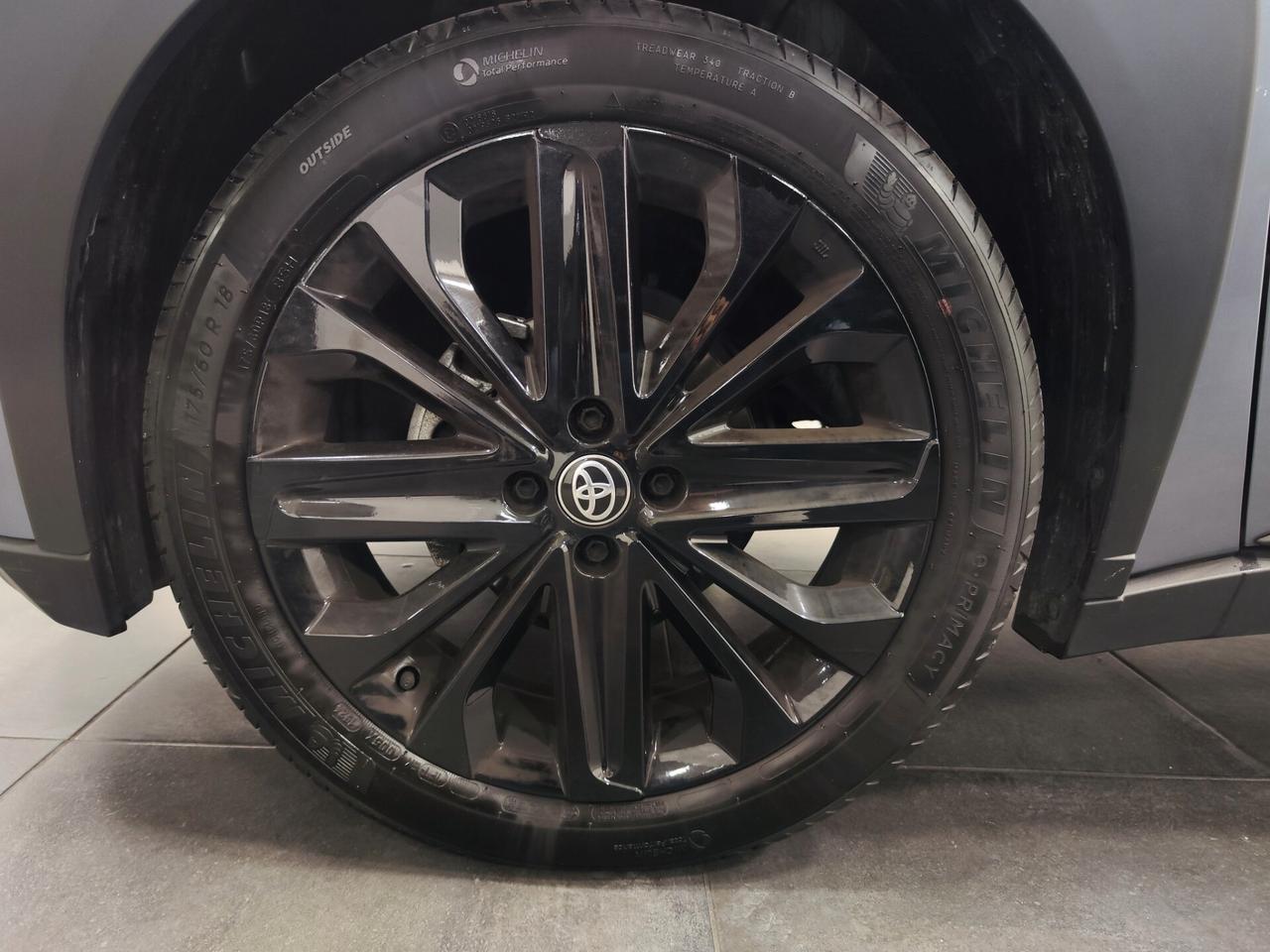 Toyota Aygo X 1.0 72 CV 5 porte JBL Special Edition UNICO PROPRIETARIO