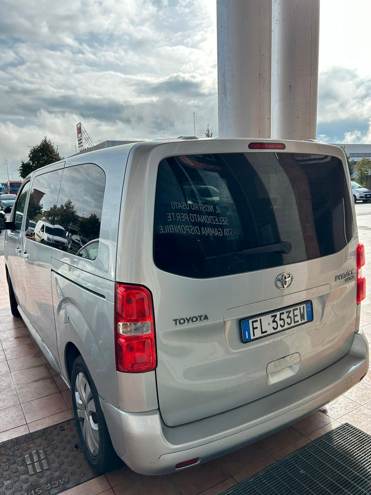 Toyota Proace Proace Verso 1.6D L1 S Comfort