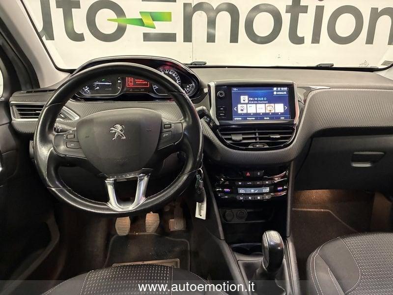 Peugeot 208 PureTech 82 5 porte Allure