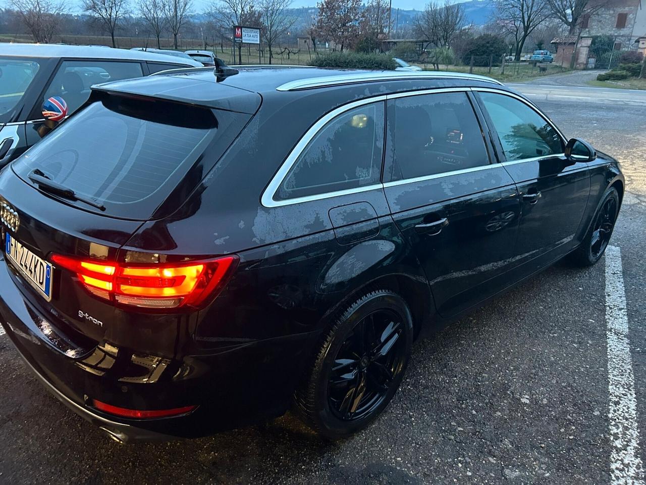 Audi A4 Avant 2.0 TFSI S tronic g-tron Business