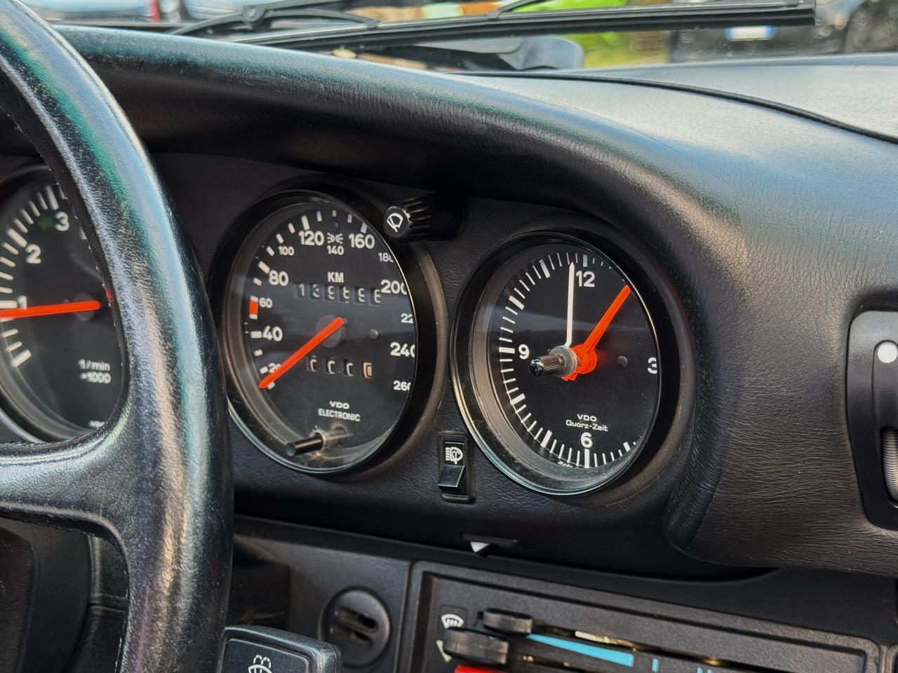 Porsche 911 930 Cabrio 3.2 Carrera 231CV