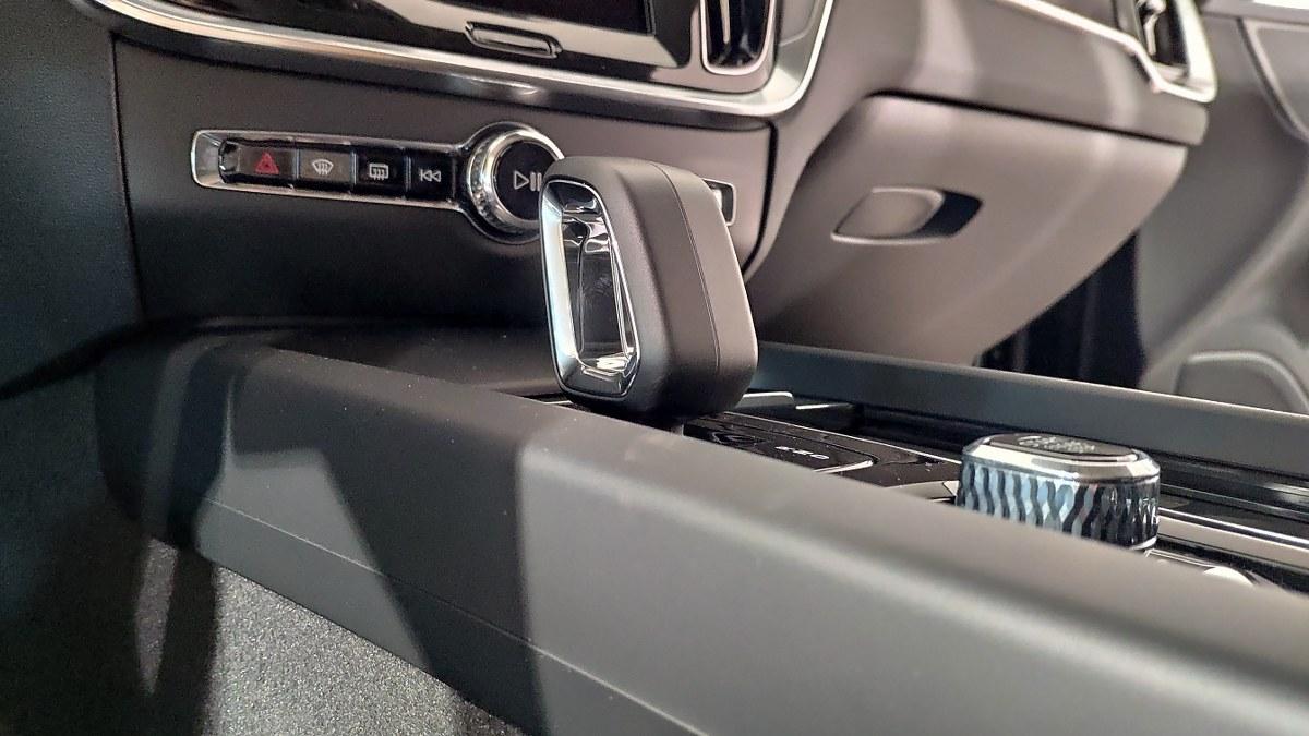 VOLVO V60 B4 Mild Hybrid Automatico Core