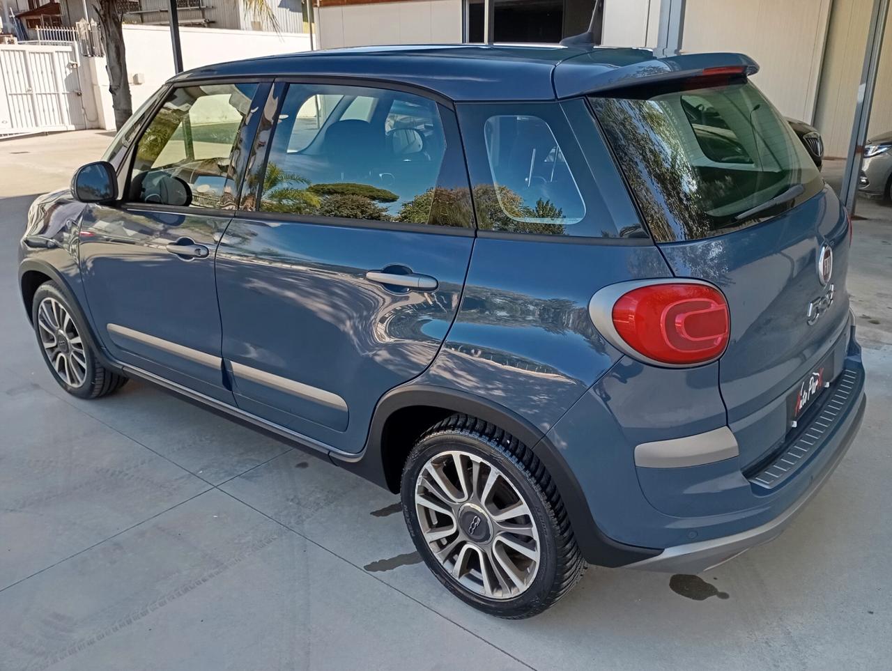Fiat 500L 0.9 TwinAir 105CV Opening Cross