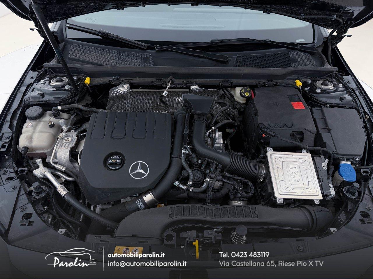 Mercedes A 200 Sport 7G-DCT Park-Display10.25''-Sedili riscaldabili