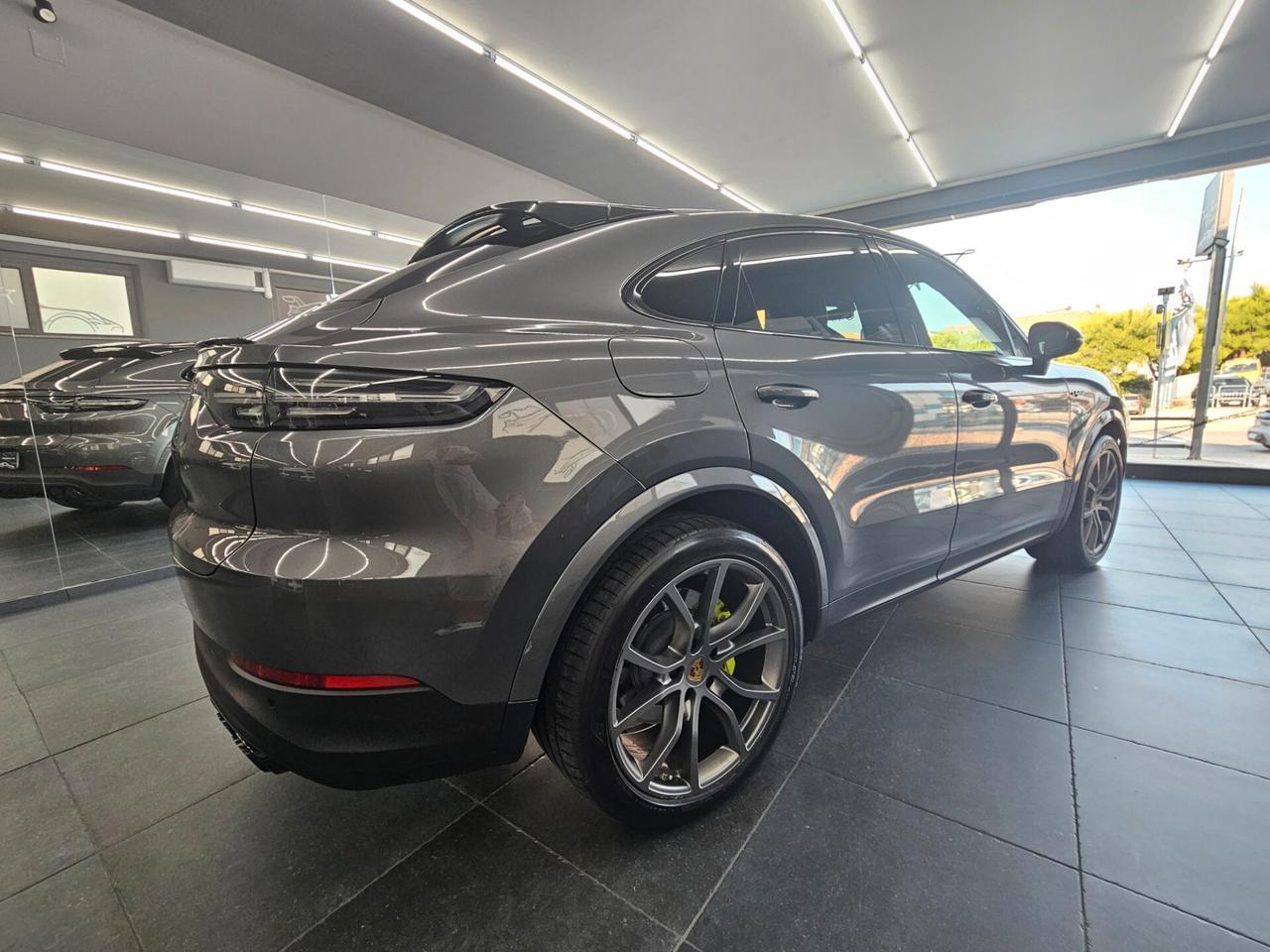 Porsche Cayenne Platinum