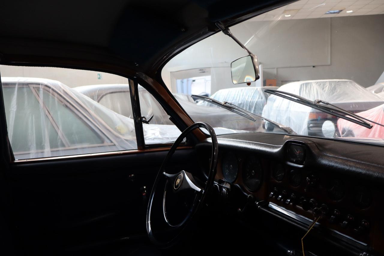 Jaguar 420 Italiana guida a sx Automatica Aria Condizionata ASI Oro !!!!