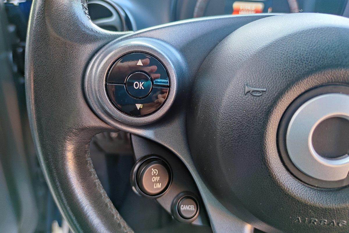 SMART fortwo 90 0.9 Turbo twinamic Radical