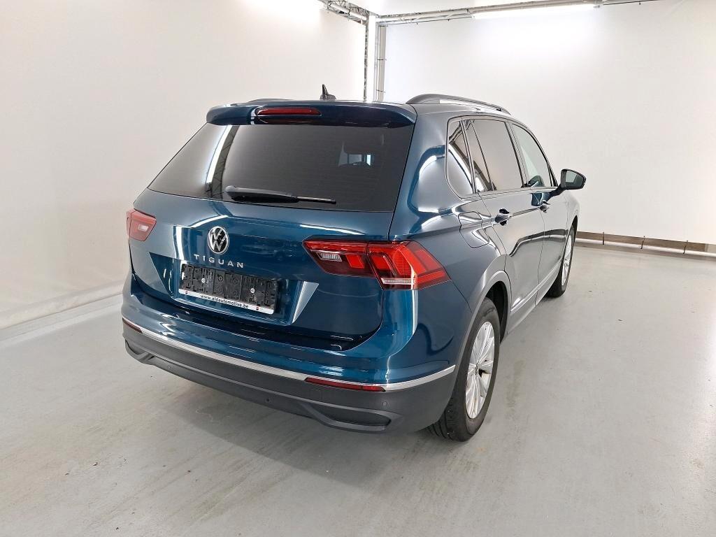 VOLKSWAGEN TIGUAN 2.0 TDI 122CV 6M. SCR LIFE ( FARI LED - DIGITAL COCKPIT - ADAPTIVE CRUISE - NAVI - APP CONNECT - PARK PILOT - TELECAMERA POST. )