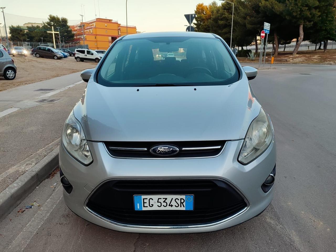Ford C-Max 1.6 TDCi 115CV Titanium