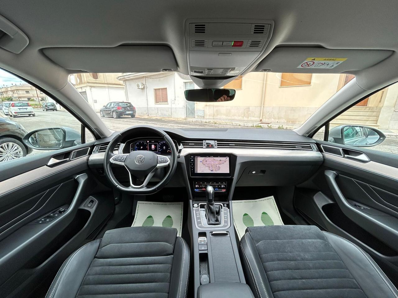 VW Passat 2.0 TDI DSG EXECUTIVE COCKPIT/NAVI-2020