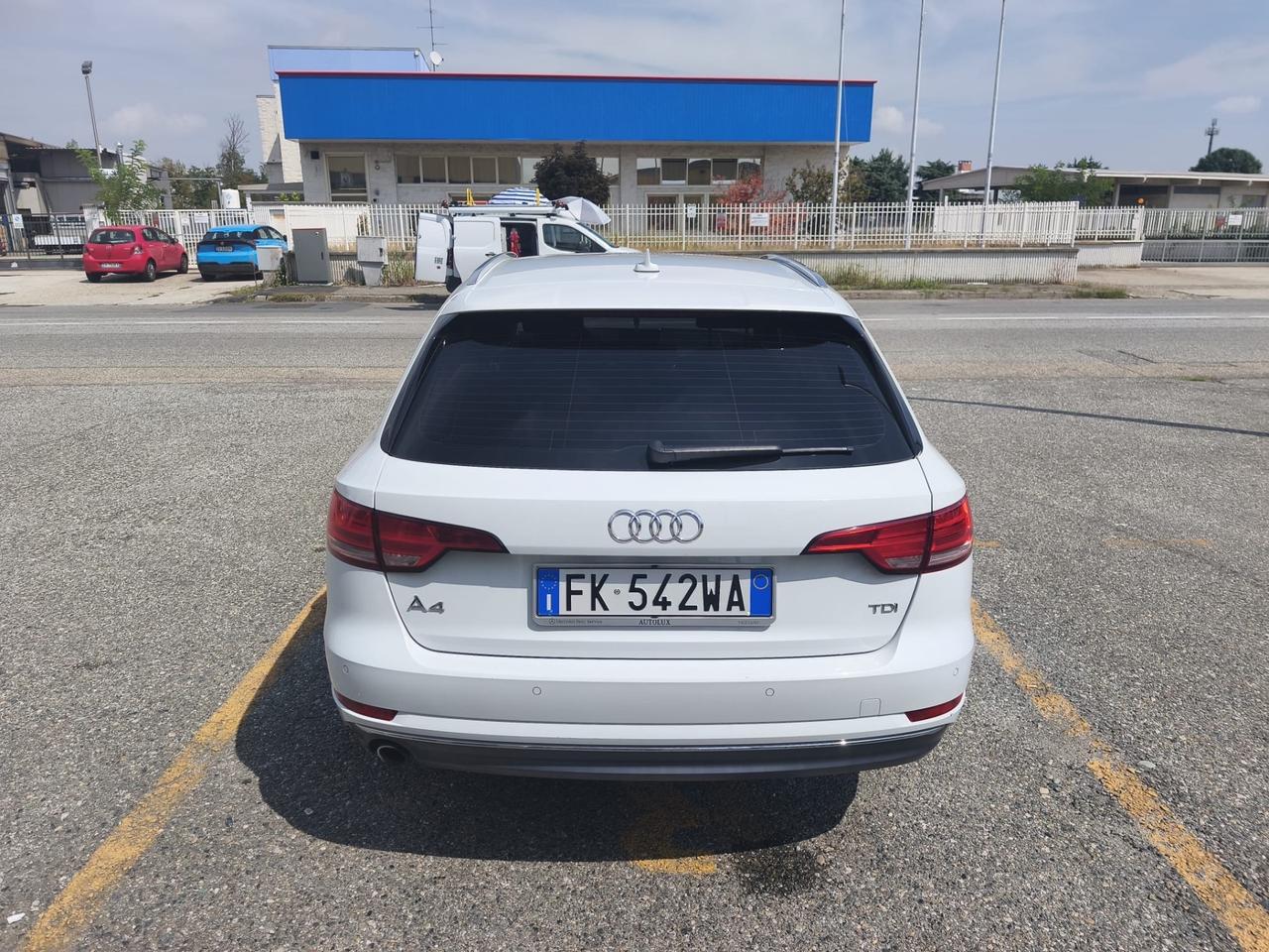Audi A4 Avant 2.0 TDI 150 CV ultra Sport