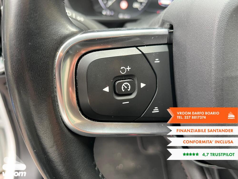 VOLVO XC40 (2017-->) XC40 B4 automatico Plus Dark