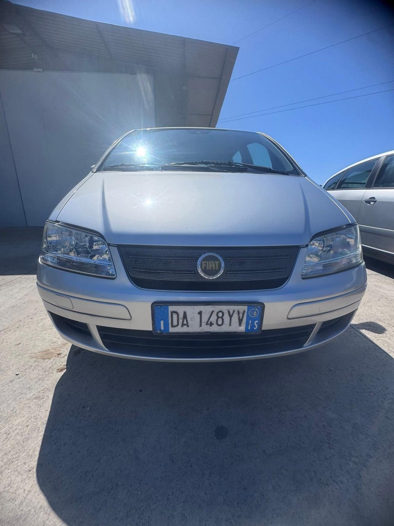Fiat Idea 1.9 Multijet Emotion