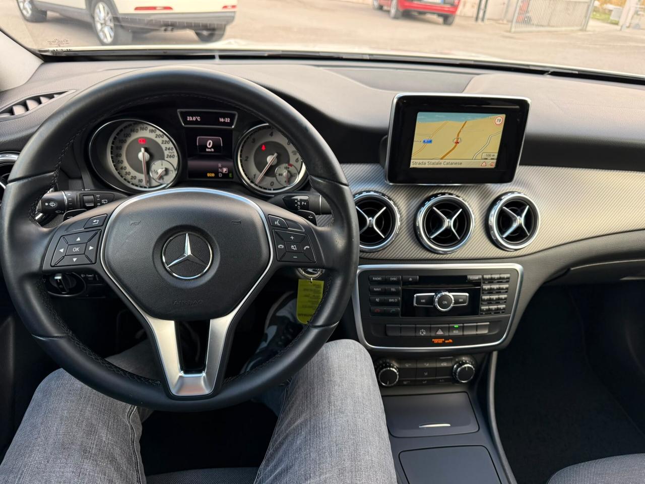 Mercedes-benz GLA 200 CDI Automatic Premium