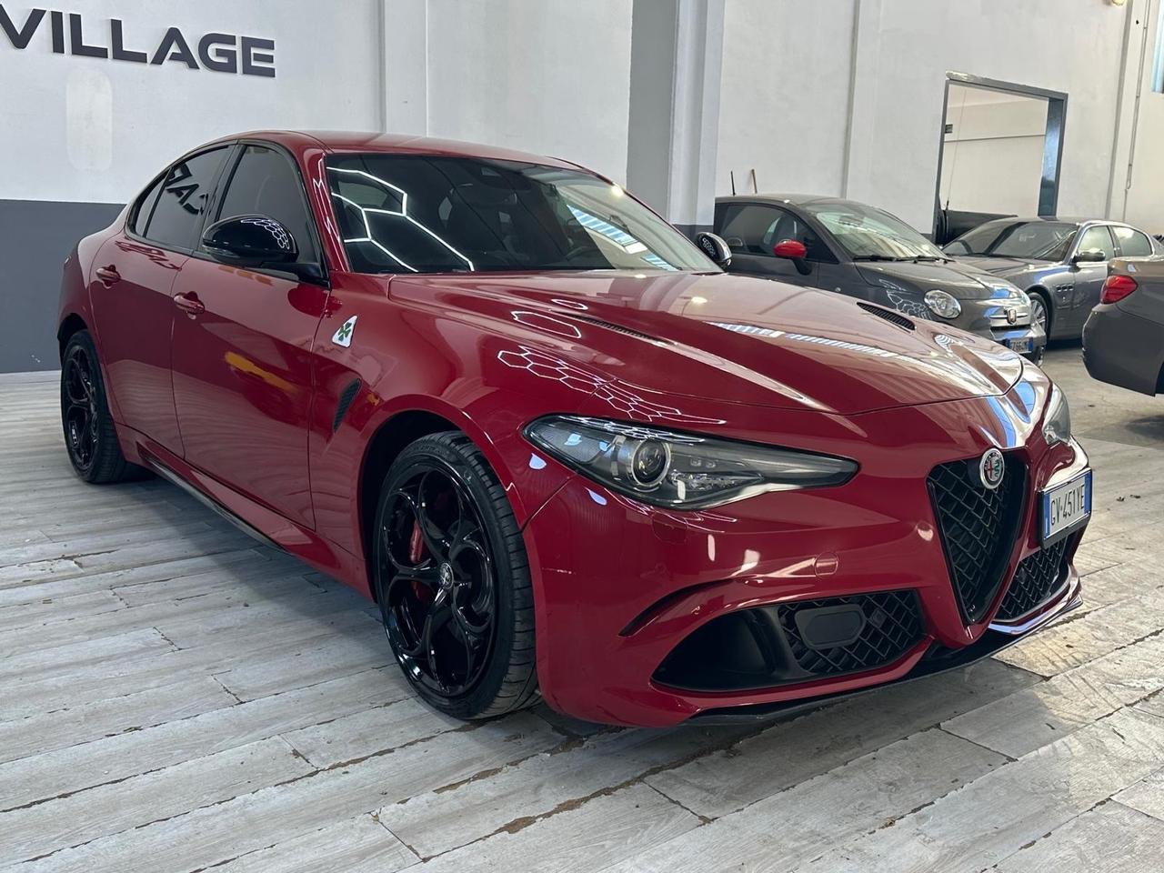 Alfa Romeo Giulia 2.9 V6 Bi-Turbo AT8 Quadrifoglio