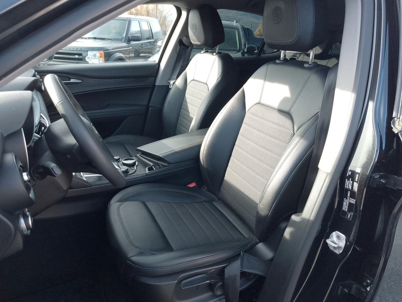 Alfa Romeo Stelvio 2.2 Turbodiesel 160 CV AT8