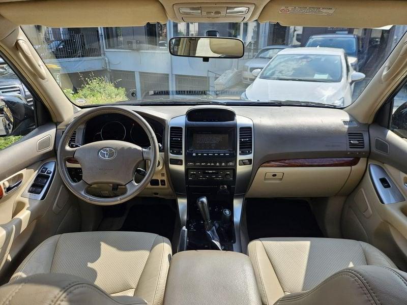 Toyota Land Cruiser 5p 3.0 d4-d Auto 7POSTI GANCIO TRAINO