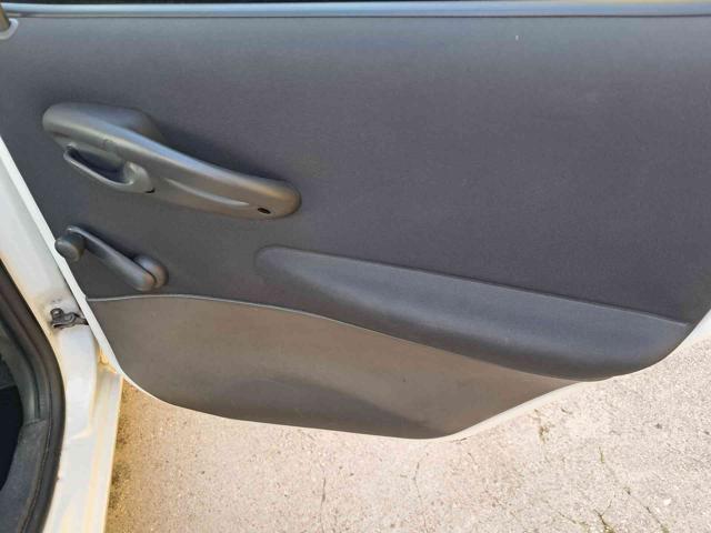 FIAT Punto 1.2 5 porte Active Natural Power NEOPATENTATI