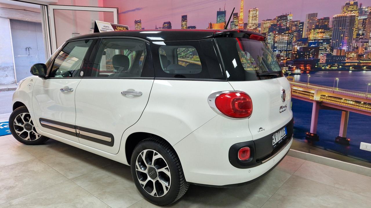 Fiat 500L Living 0.9 TwinAir 105 CV Lounge